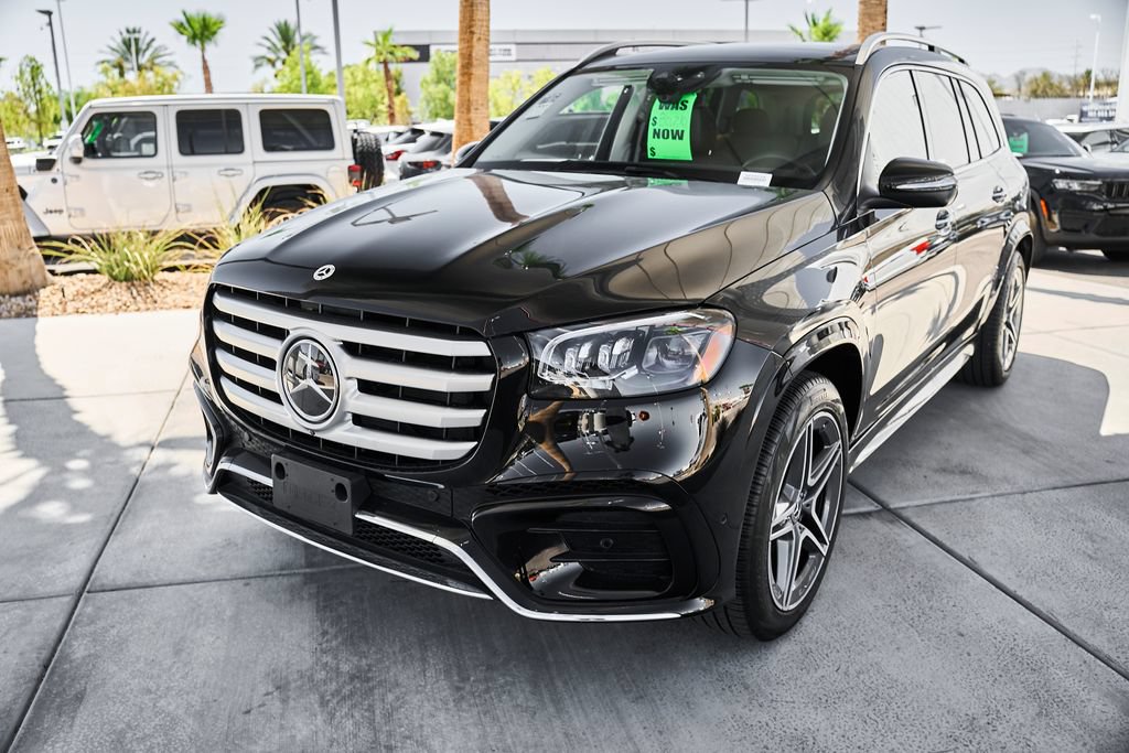 Used 2025 Mercedes-Benz GLS 450 4MATIC image 6