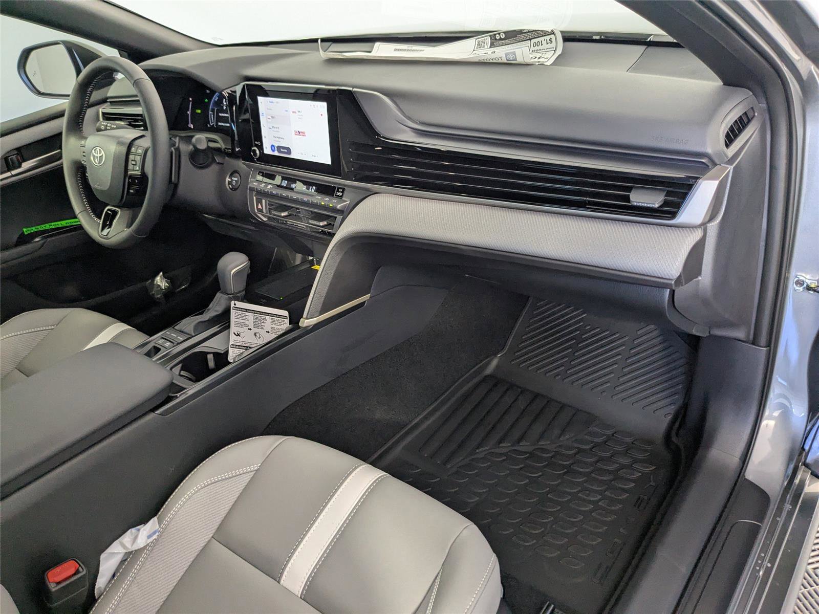 New 2026 Toyota Camry SE image 5