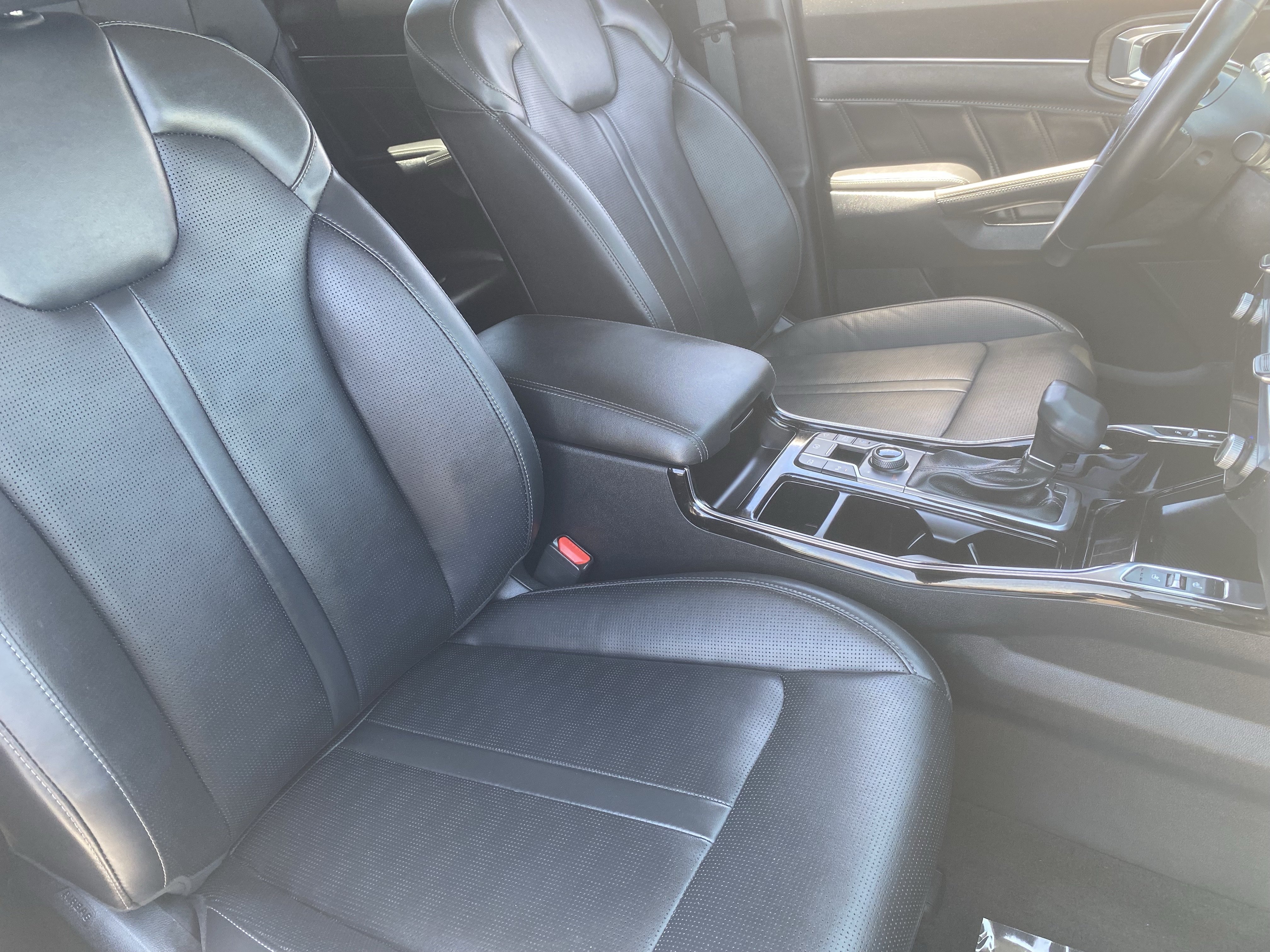 Certified 2025 Kia Sorento SX AWD/4WD image 9