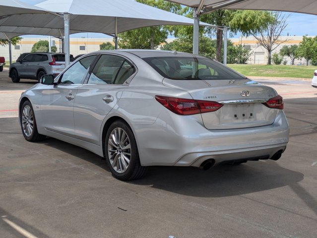 Used 2018 INFINITI Q50 Luxe w/ Essential Package (3.0T Luxe) RWD image 6