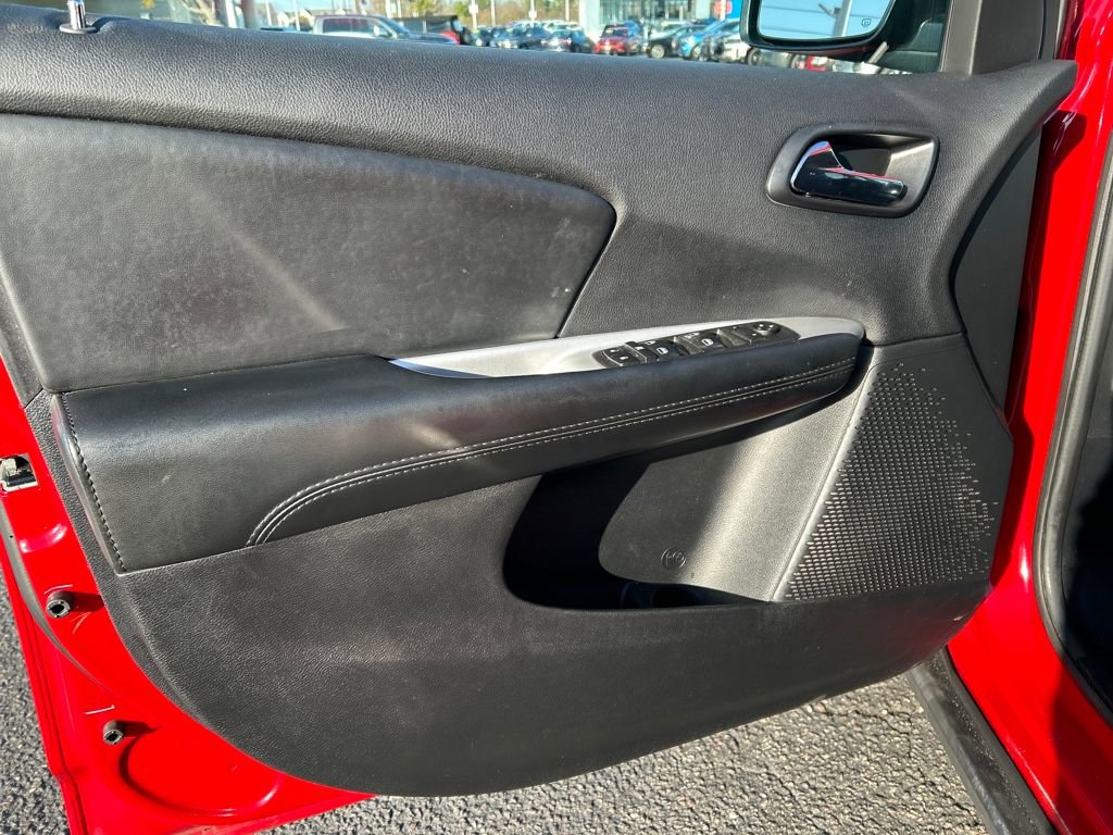 Used 2020 Dodge Journey SE w/ SE Popular Equipment Group image 12