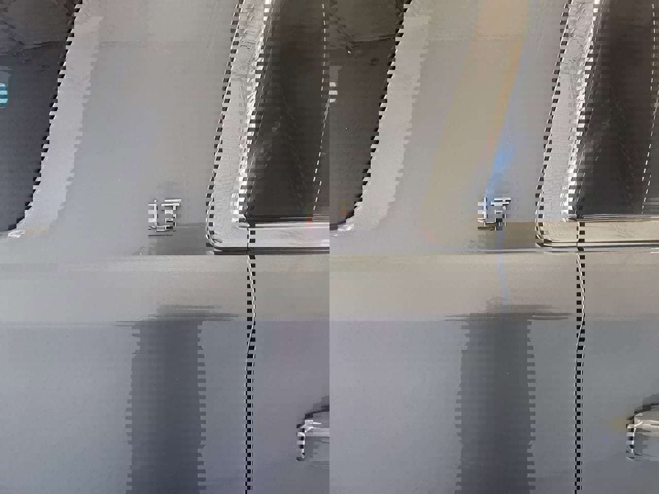 Used 2019 Chevrolet Tahoe LT w/ Luxury Package image 8