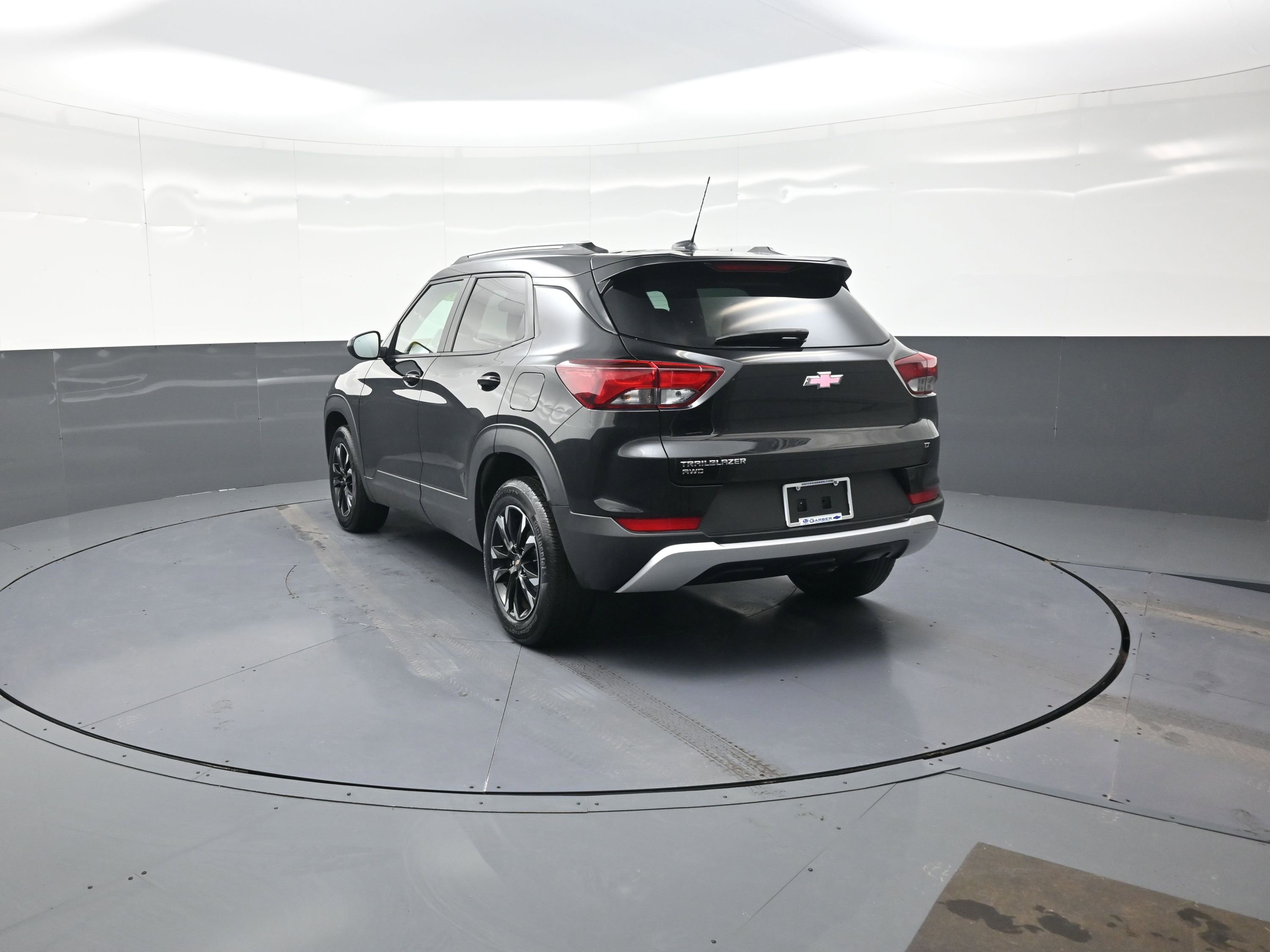 Used 2023 Chevrolet TrailBlazer LT w/ Convenience Package image 5