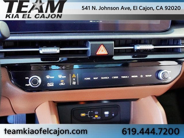 New 2026 Kia Sportage X-Line w/ X-Line Technology Package AWD/4WD image 34