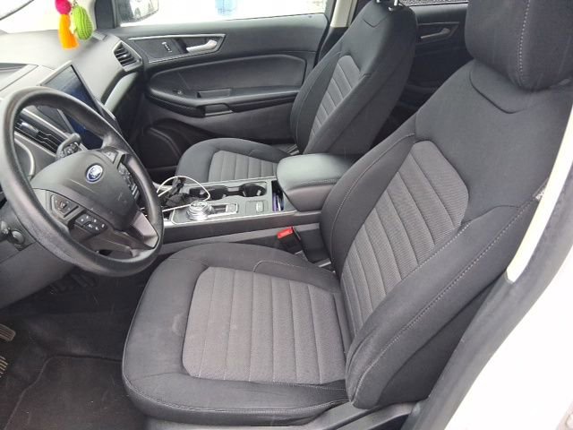 Used 2021 Ford Edge SE image 8