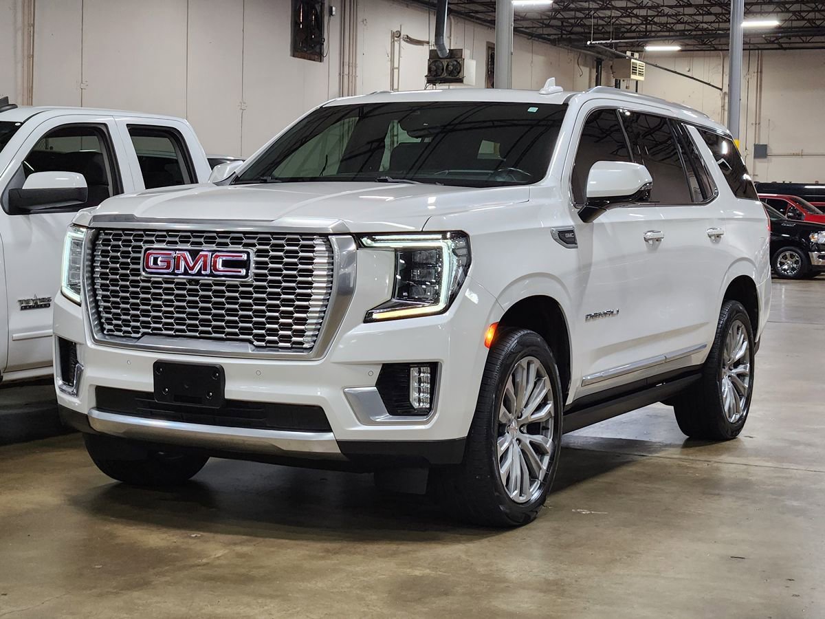 Used 2021 GMC Yukon Denali w/ Denali Ultimate Package AWD/4WD image 4