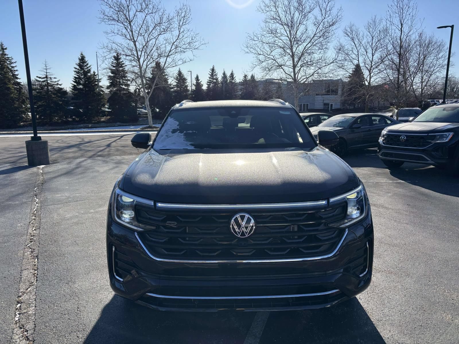 New 2026 Volkswagen Atlas Cross Sport SEL Premium R-Line AWD/4WD image 2