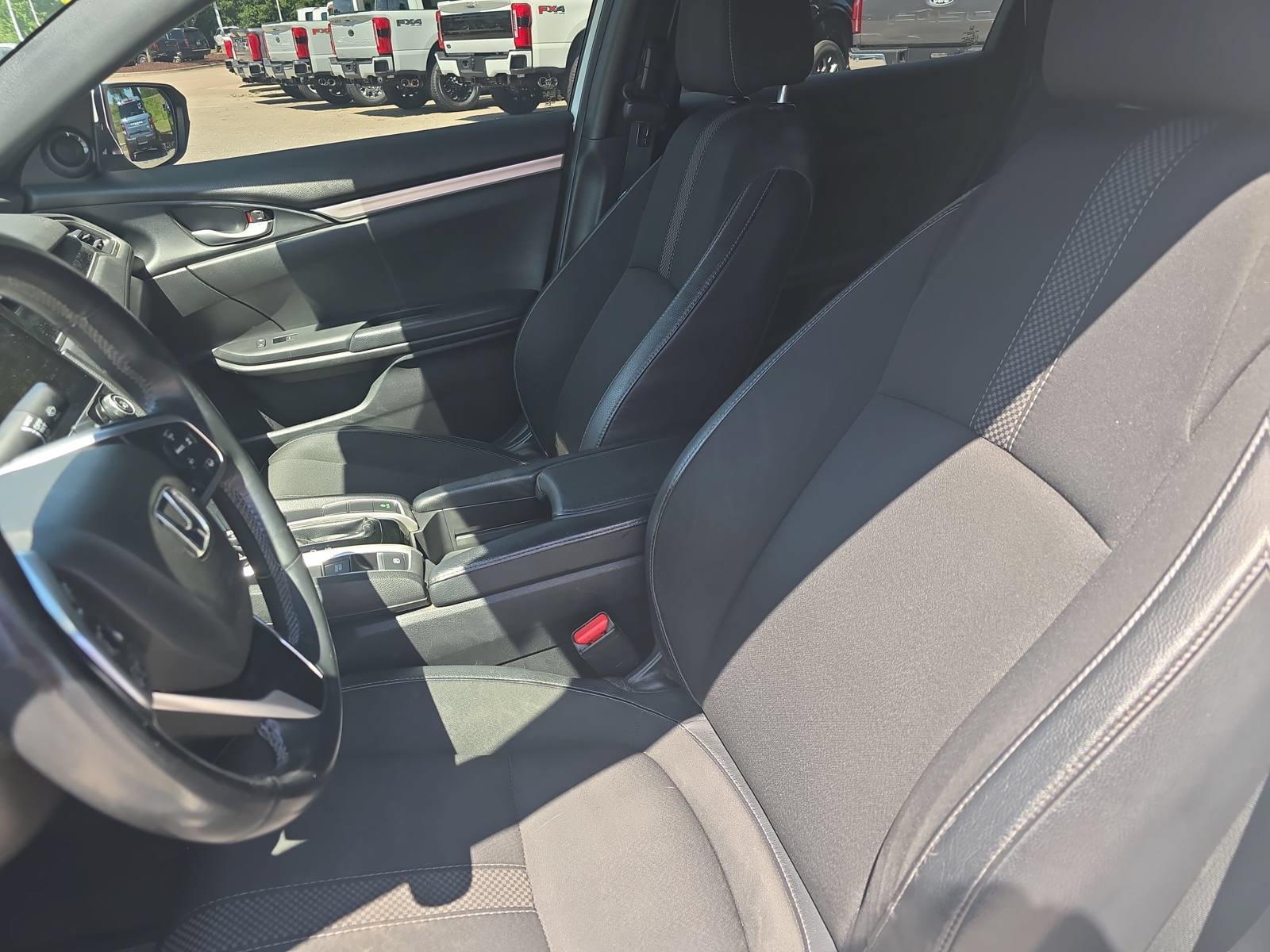 Used 2019 Honda Civic Sport image 14
