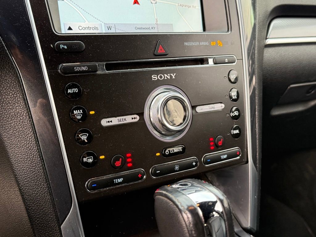 Used 2018 Ford Explorer Sport image 19