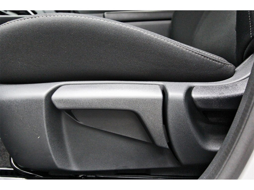 Certified 2024 Nissan Rogue S image 26