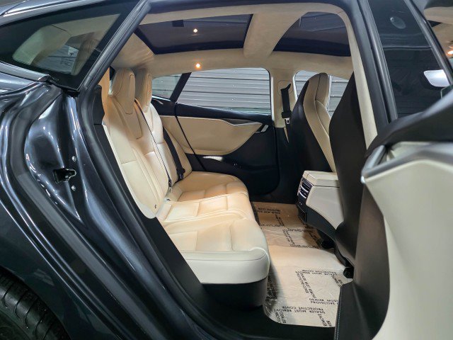Used 2017 Tesla Model S 100D image 17