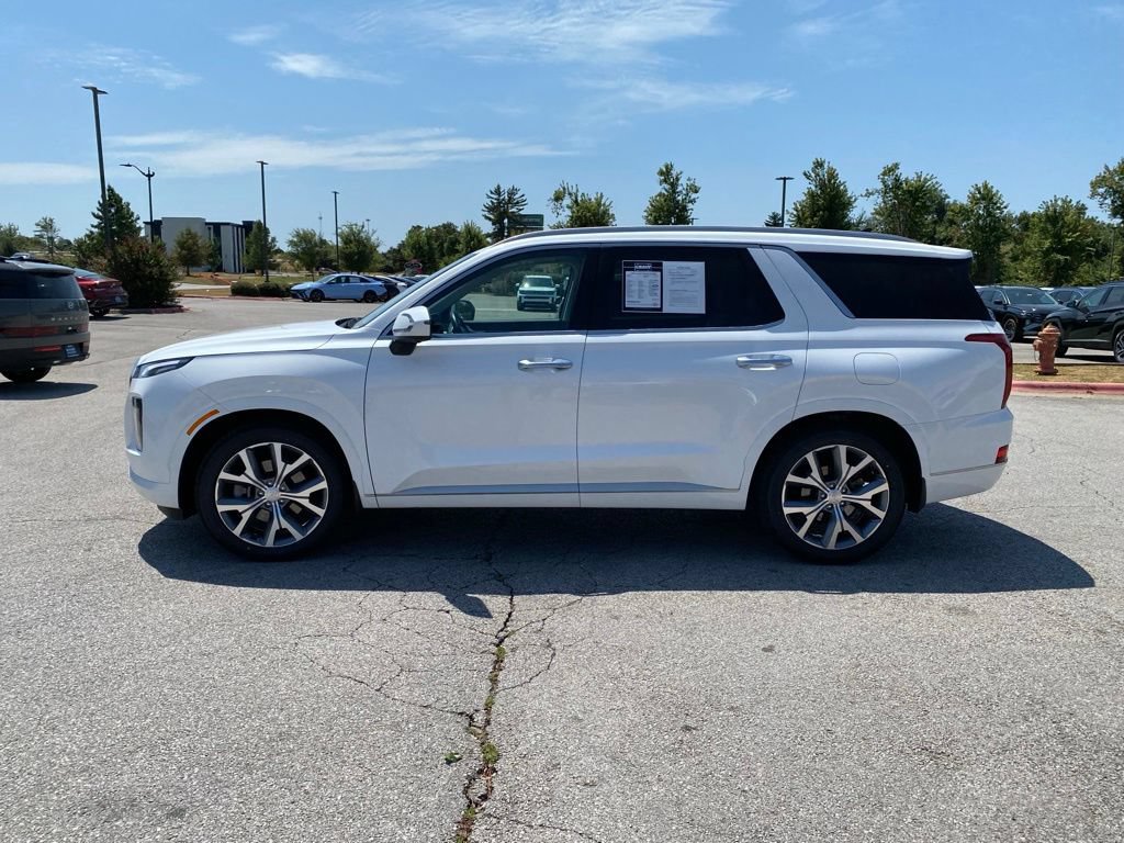 Used 2021 Hyundai Palisade Limited w/ Winter Package AWD/4WD image 3