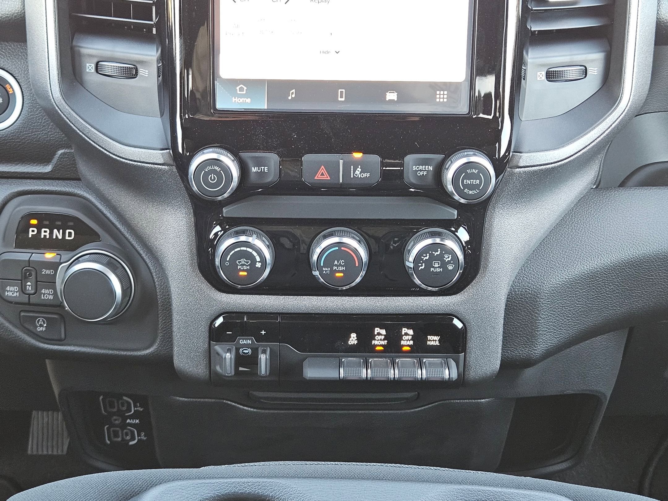 New 2026 RAM 1500 Express image 17