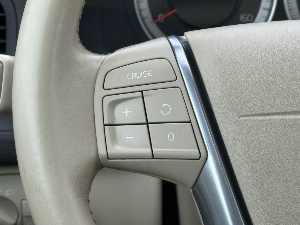 Used 2013 Volvo XC60 T6 image 19