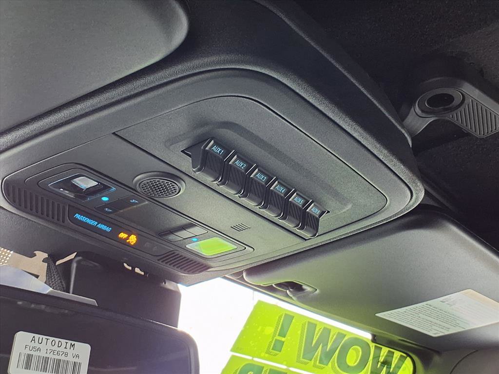 Used 2024 Ford Bronco Black Diamond w/ Sasquatch Package image 16