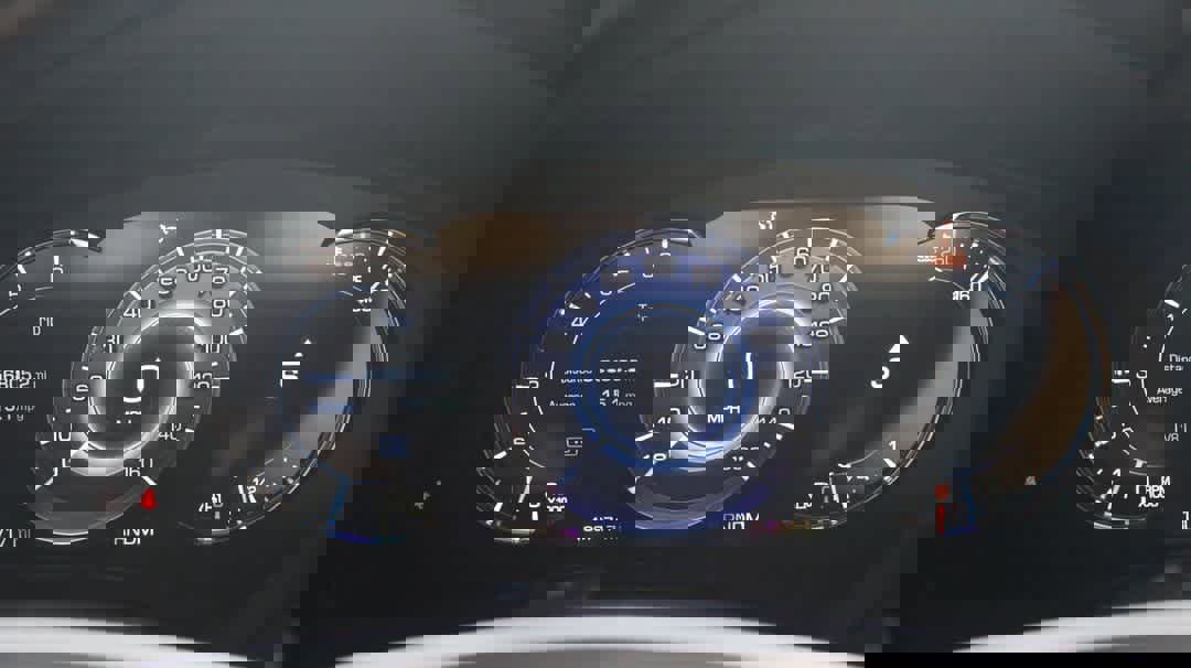 Used 2016 Cadillac Escalade ESV Luxury image 18