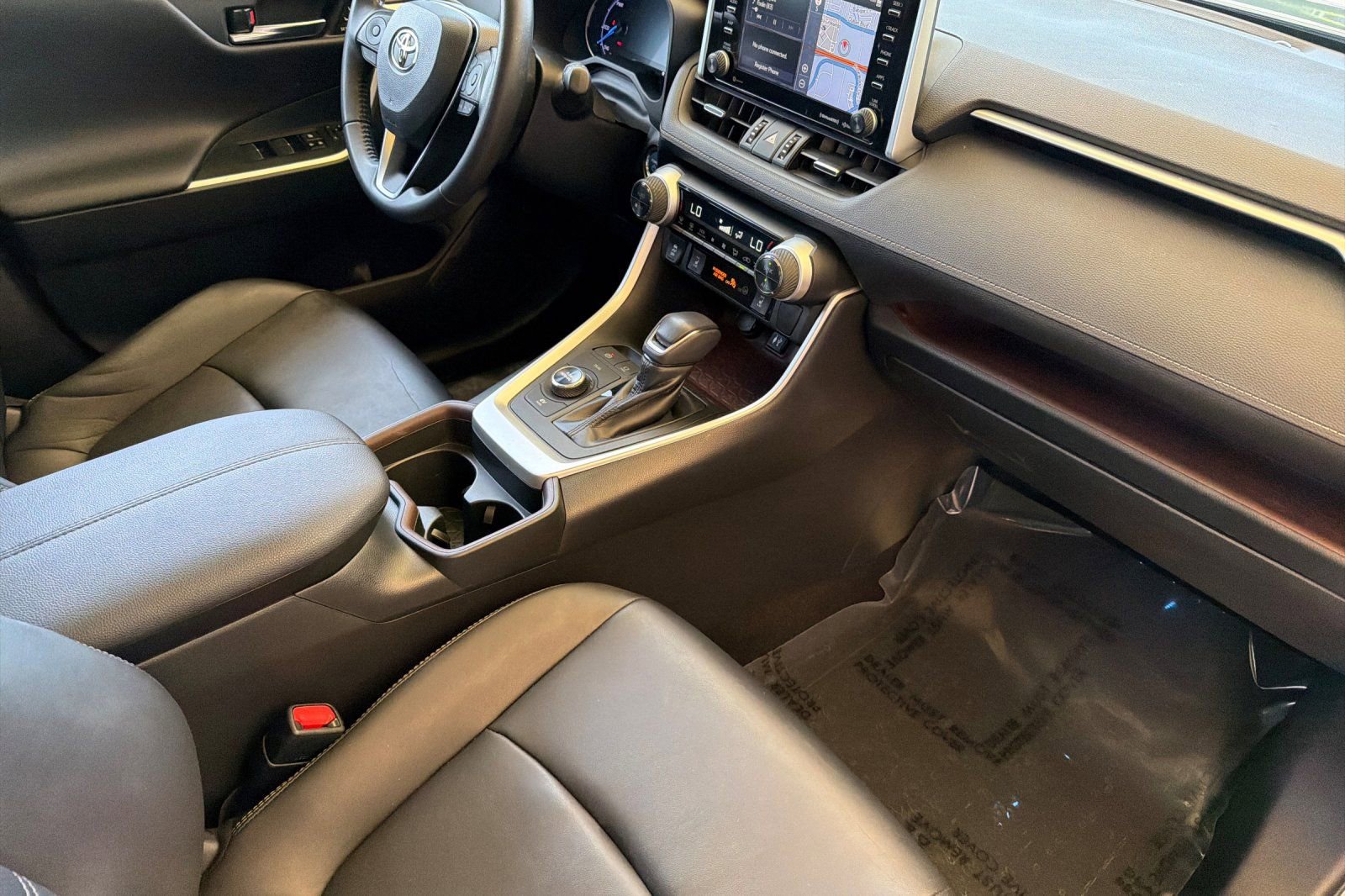Used 2019 Toyota RAV4 Limited AWD/4WD image 18