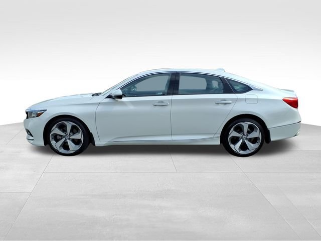 Used 2018 Honda Accord Touring image 4
