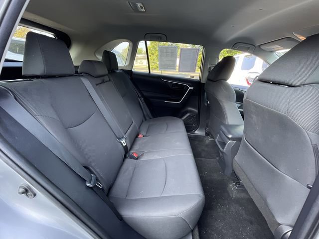Certified 2021 Toyota RAV4 LE AWD/4WD image 20