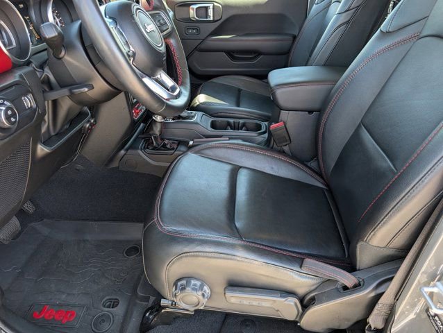 Used 2023 Jeep Gladiator Rubicon w/ Cold Weather Group image 13