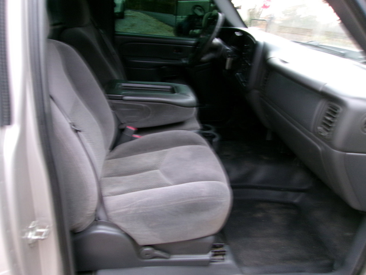 Used 2006 Chevrolet Silverado 1500 W/T image 6