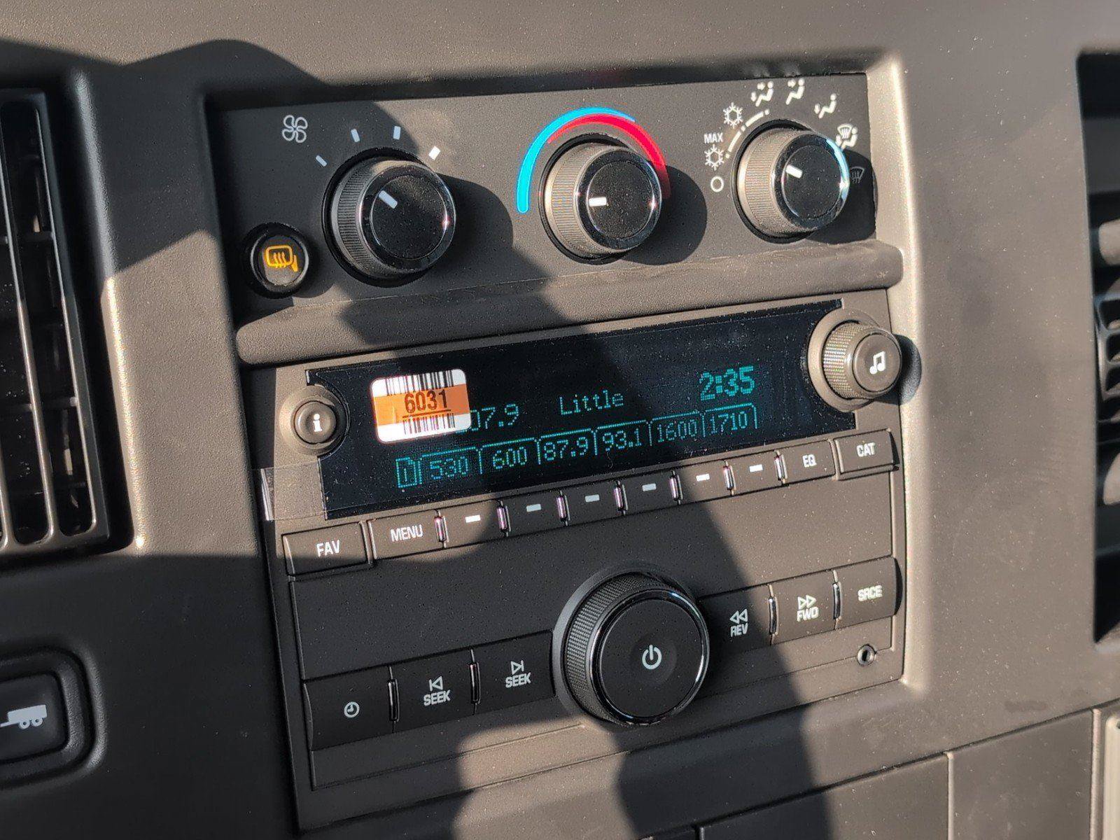 New 2026 GMC Savana 2500 w/ Driver Convenience Package RWD image 19