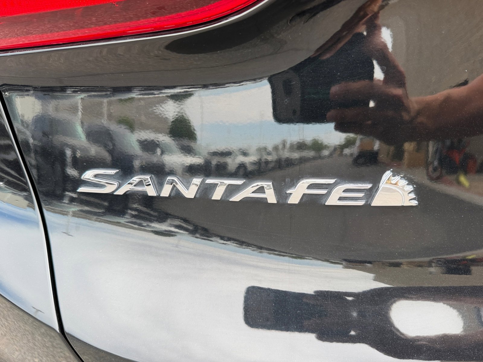 Used 2019 Hyundai Santa Fe SE FWD image 24