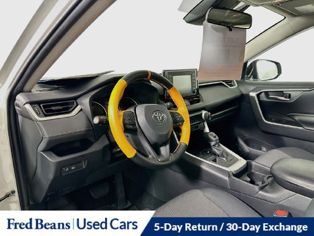 Used 2019 Toyota RAV4 XLE w/ All Weather Liner Package AWD/4WD image 12