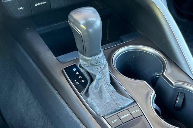 Certified 2022 Toyota Camry SE FWD image 21