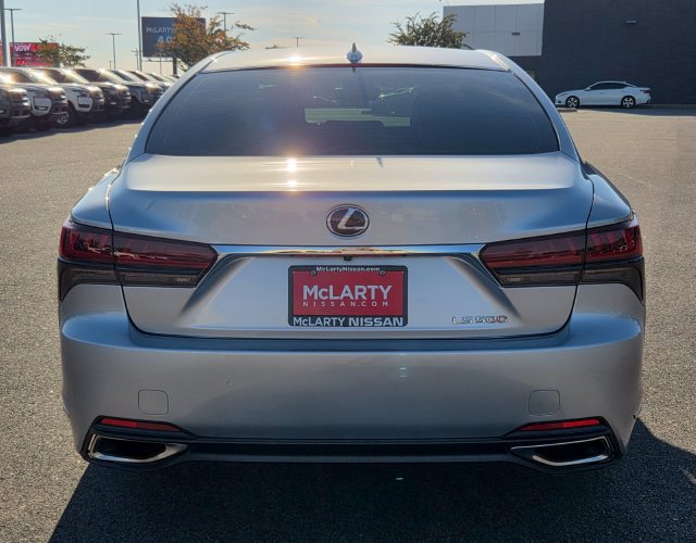 Used 2021 Lexus LS 500 w/ Accessory Package (Z2) RWD image 6