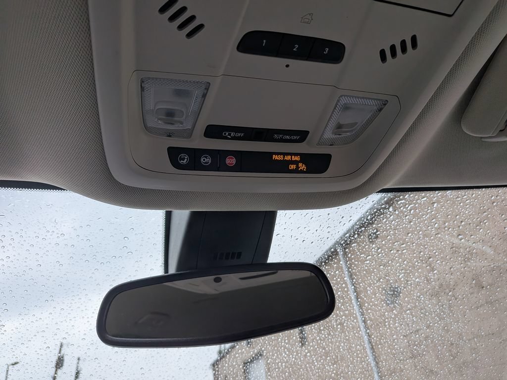 Used 2024 Buick Enclave Essence AWD/4WD image 26