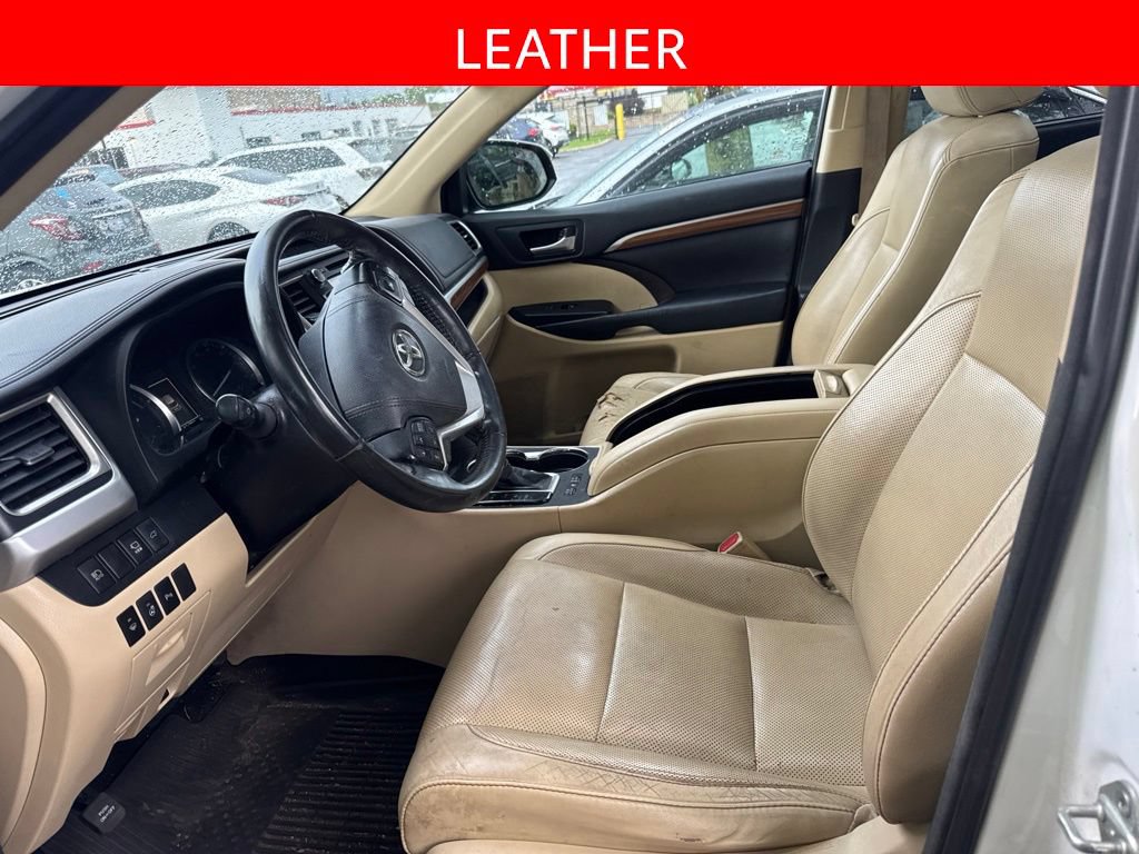 Used 2018 Toyota Highlander Limited Platinum AWD/4WD image 5