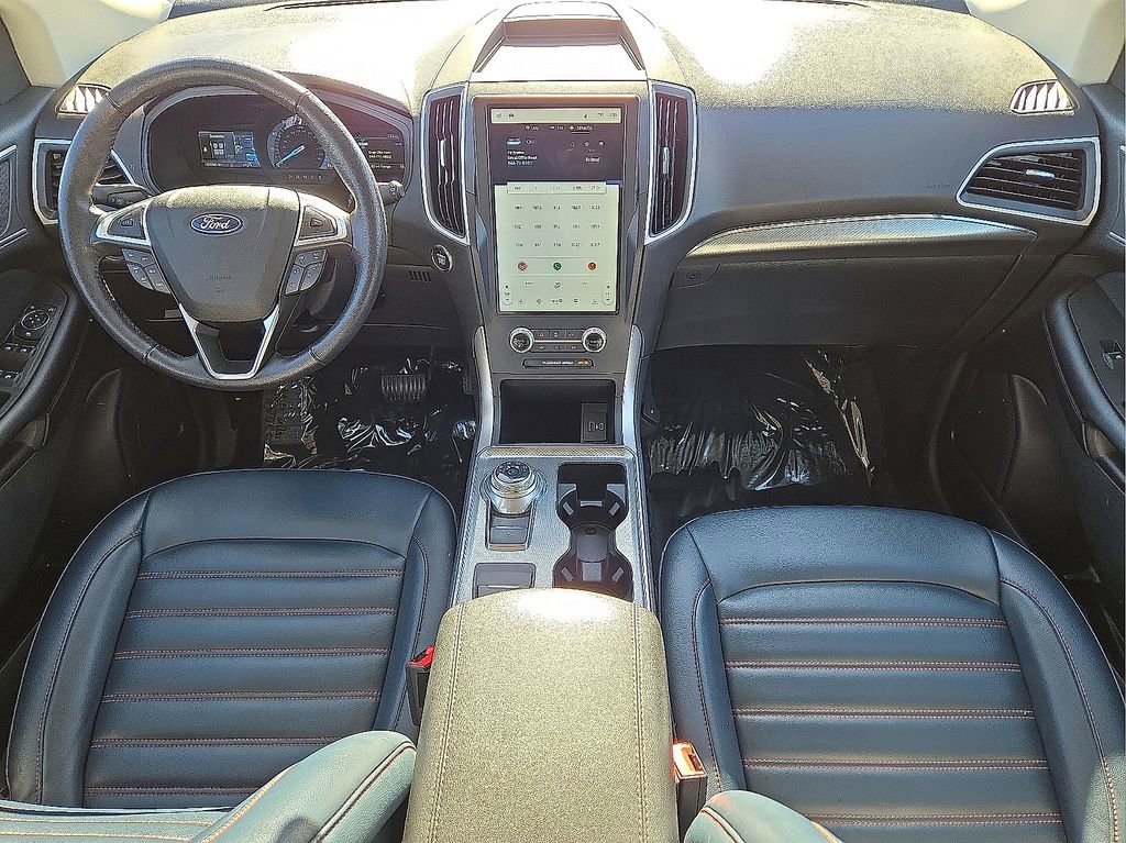Used 2023 Ford Edge SEL w/ Sport Appearance Package image 11