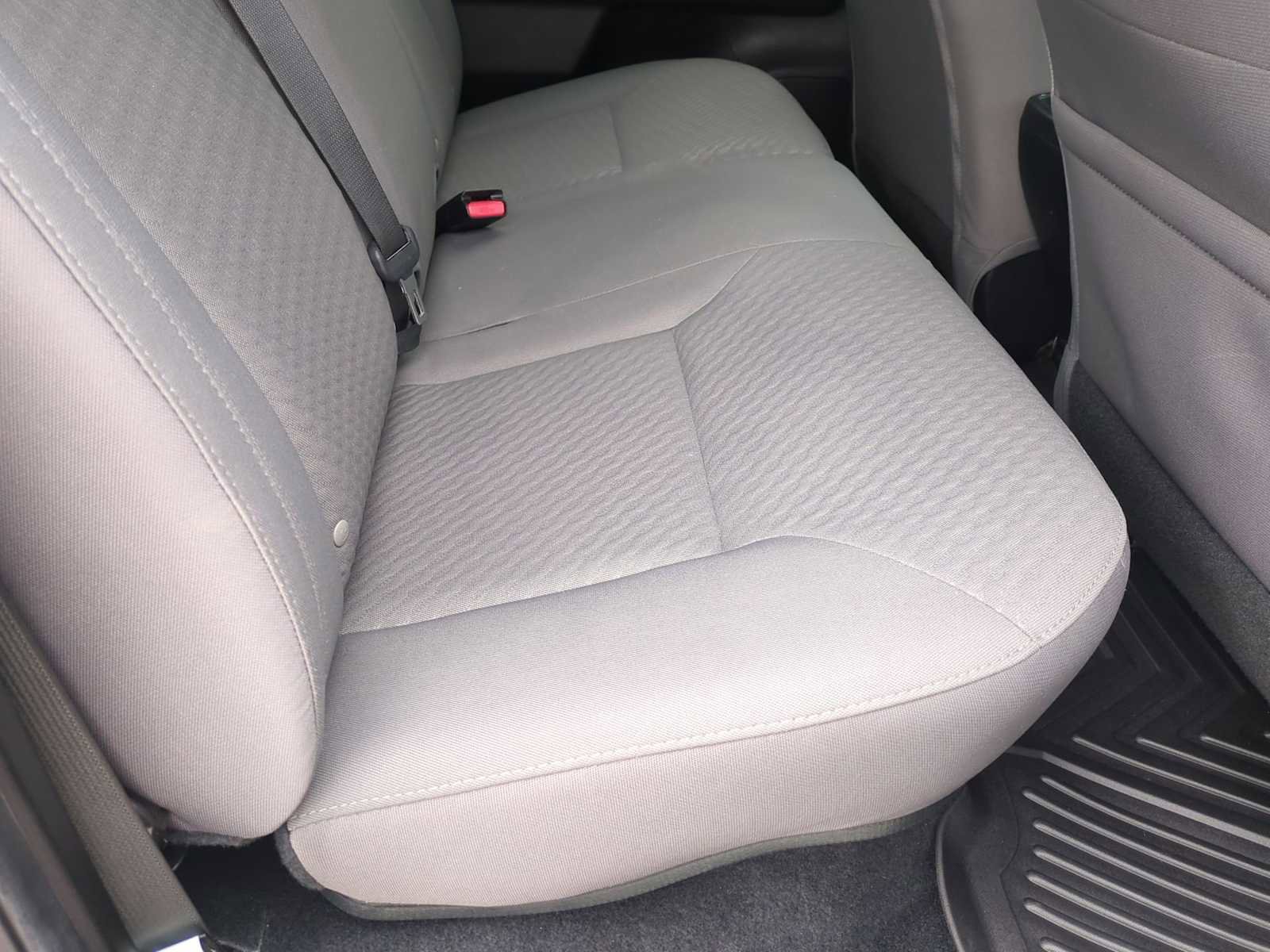 Used 2022 Toyota Tacoma SR AWD/4WD image 24