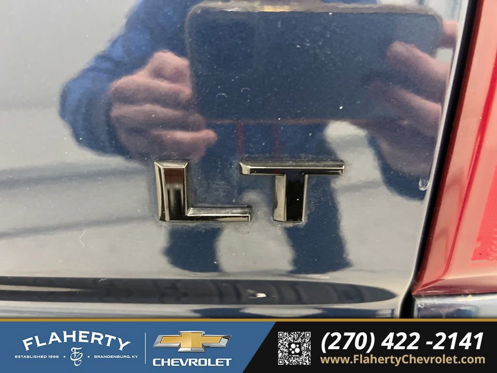 Used 2021 Chevrolet Silverado 1500 LT w/ Convenience Package II image 18