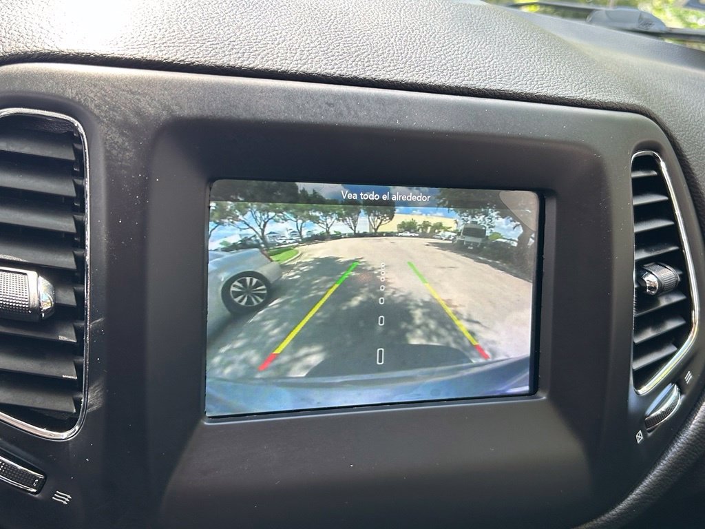 Certified 2020 Jeep Compass Latitude FWD image 26