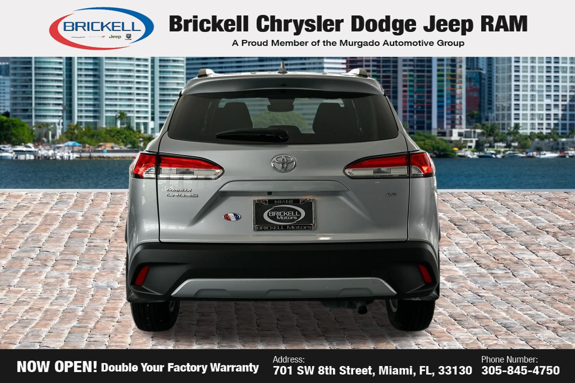 Used 2024 Toyota Corolla Cross LE w/ Moonroof Package FWD video 3