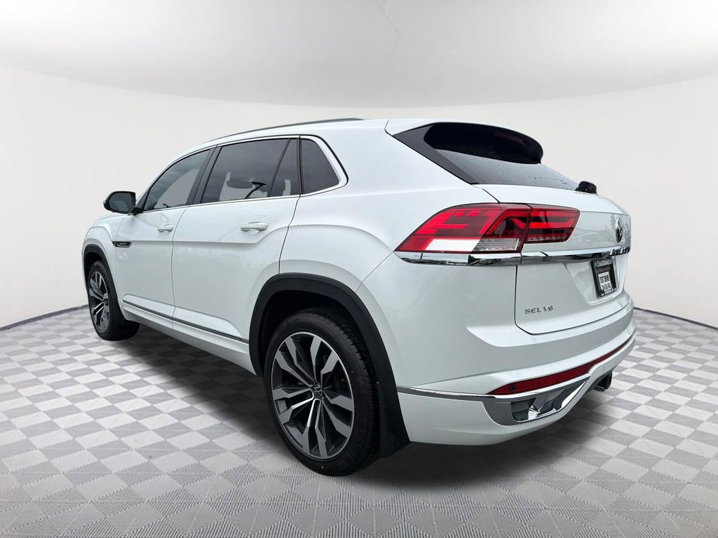 Used 2021 Volkswagen Atlas Cross Sport SEL R-Line FWD image 7
