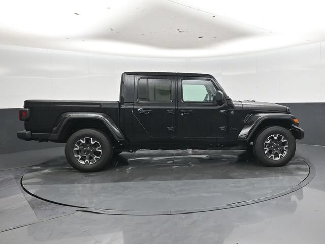New 2026 Jeep Gladiator Sport AWD/4WD image 2