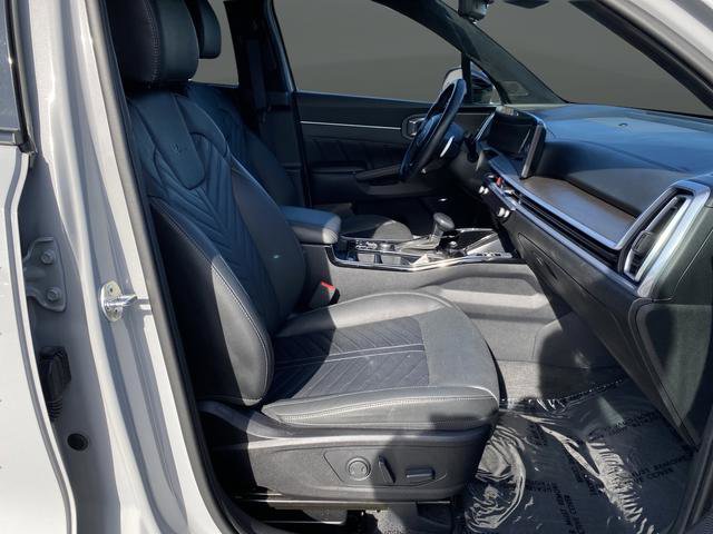 Certified 2024 Kia Sorento SX Prestige image 39