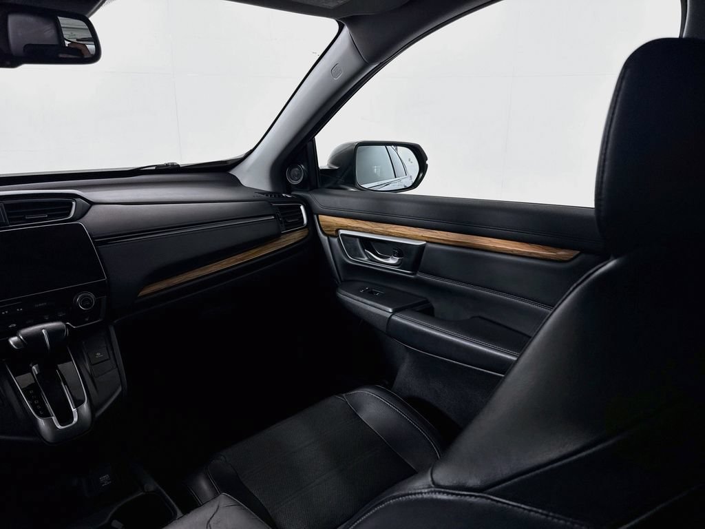 Used 2019 Honda CR-V Touring image 24