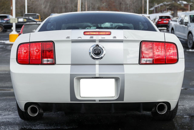 Used 2007 Ford Mustang GT RWD image 7