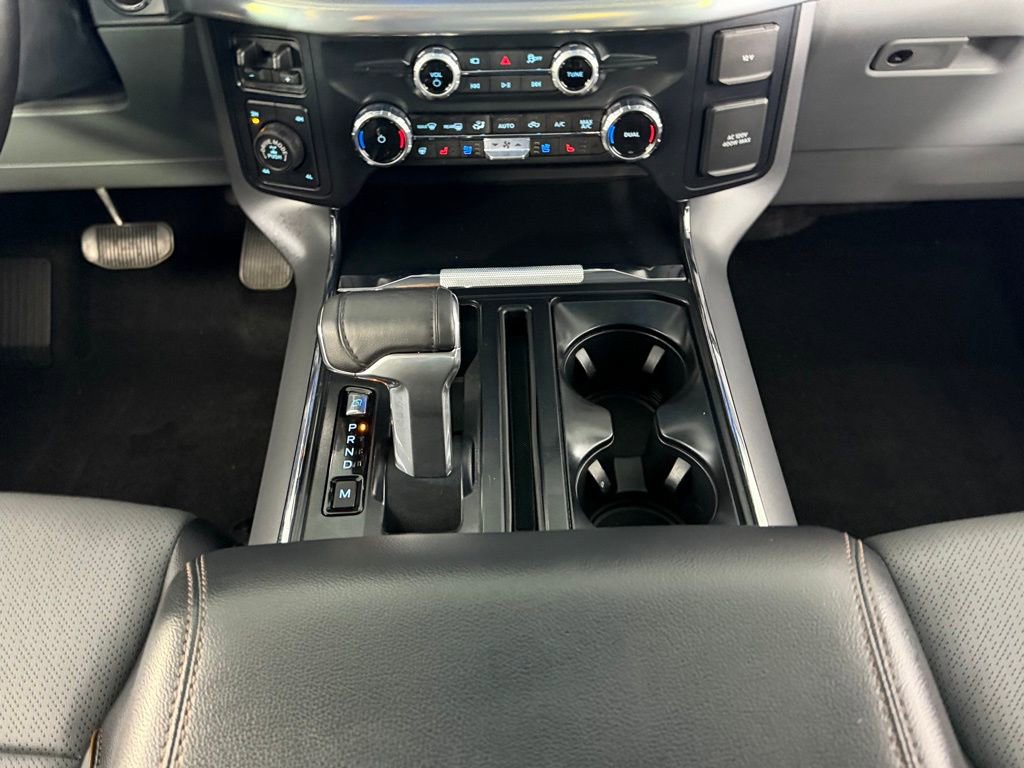 Used 2025 Ford F150 Lariat w/ Equipment Group 501A Mid image 16