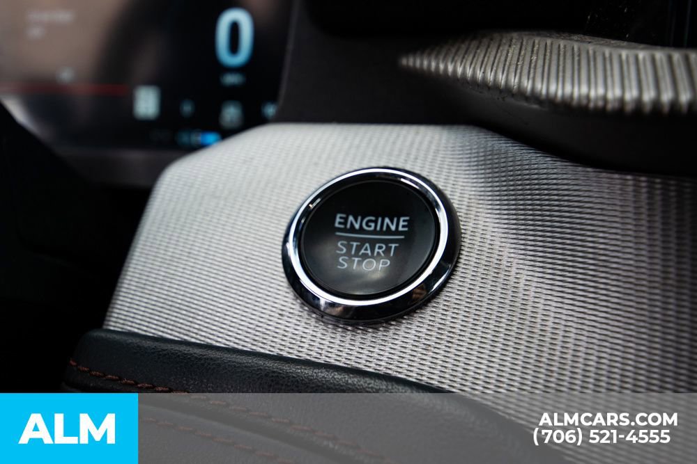 Used 2025 Ford Explorer Active image 22