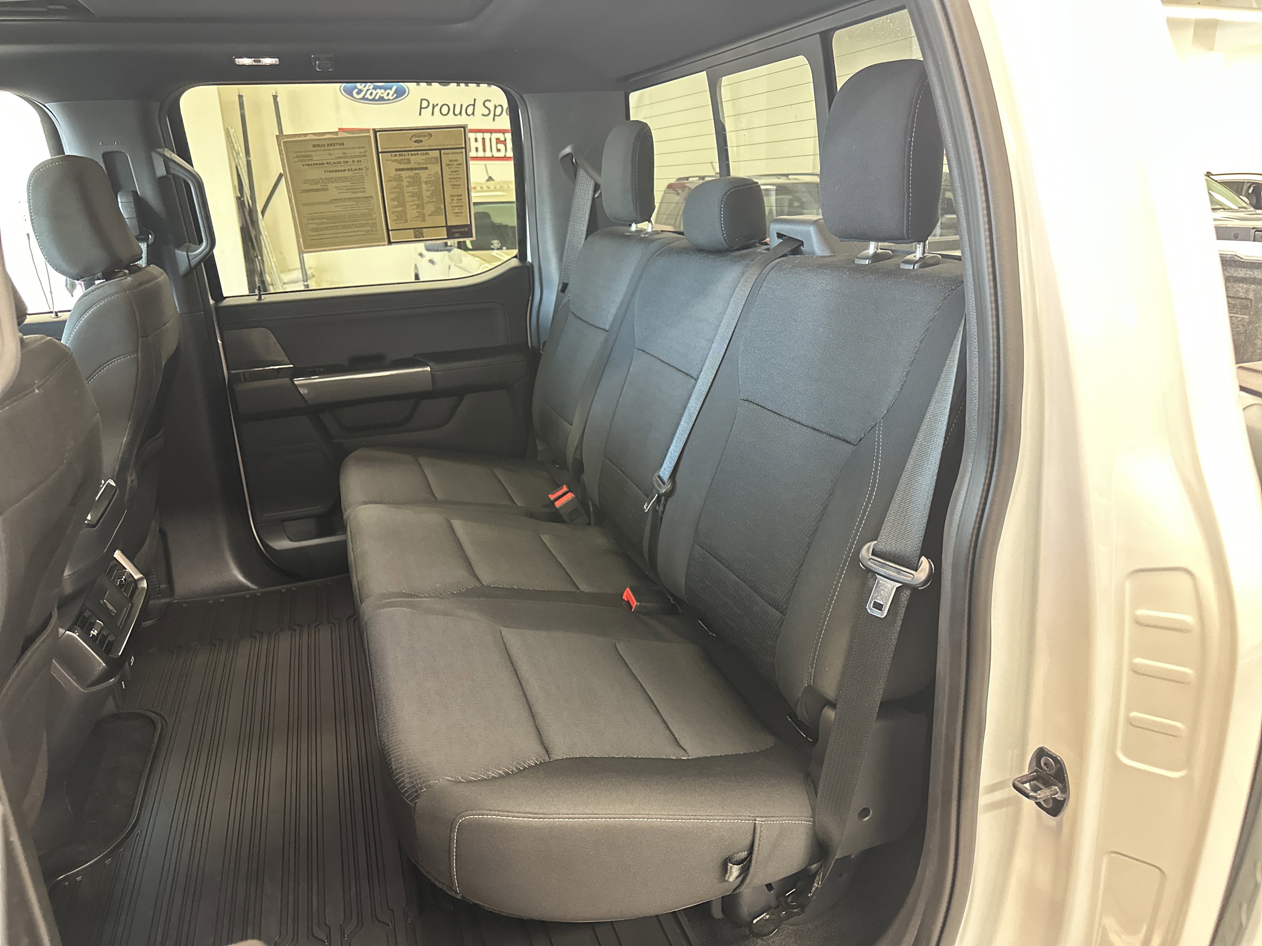 Used 2022 Ford F150 XLT w/ Equipment Group 302A High image 6