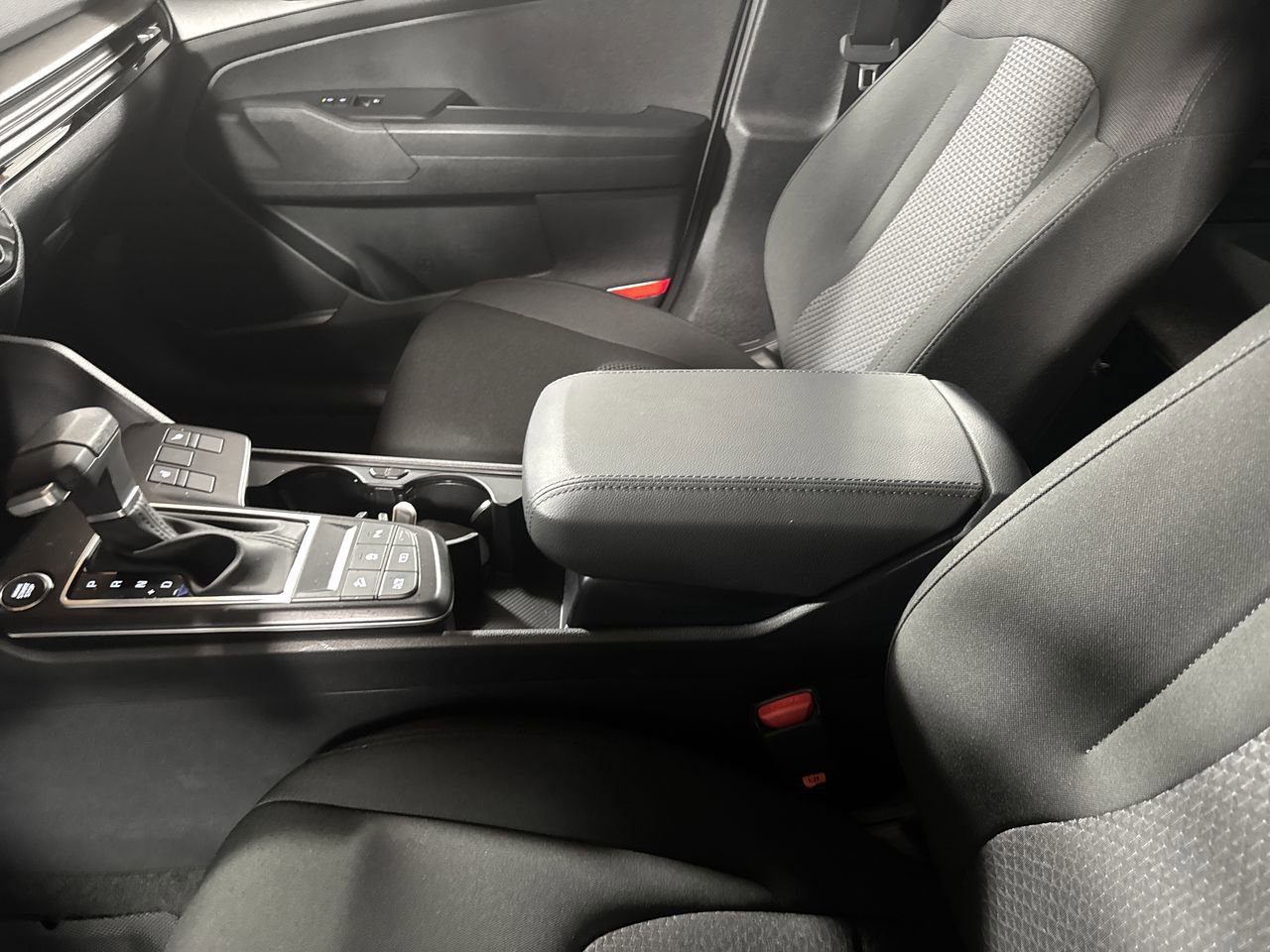 New 2026 Kia Sportage LX image 24