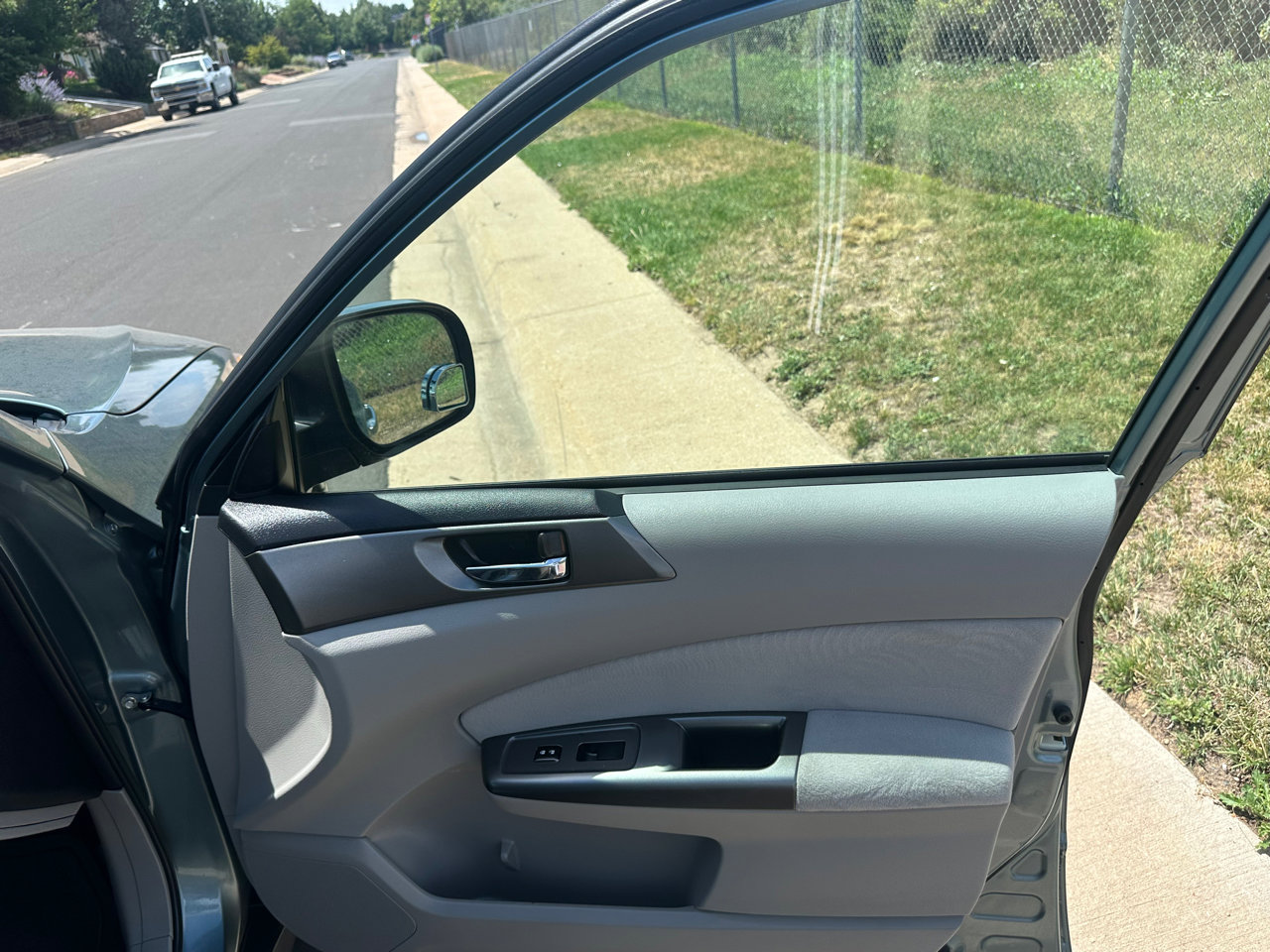 Used 2011 Subaru Forester 2.5X Limited image 17