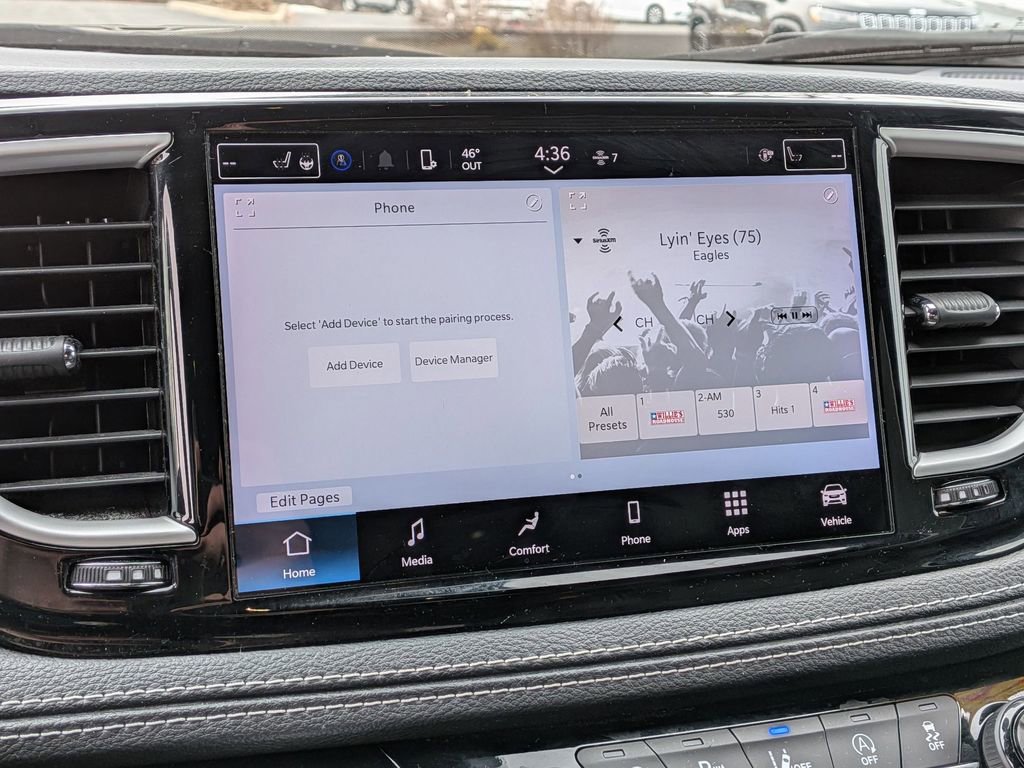 Used 2023 Chrysler Pacifica Touring-L w/ S Appearance Package image 25