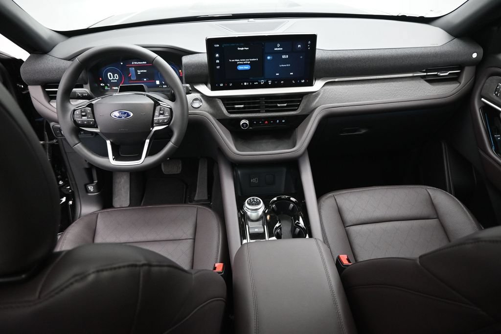 New 2026 Ford Explorer Platinum RWD image 24