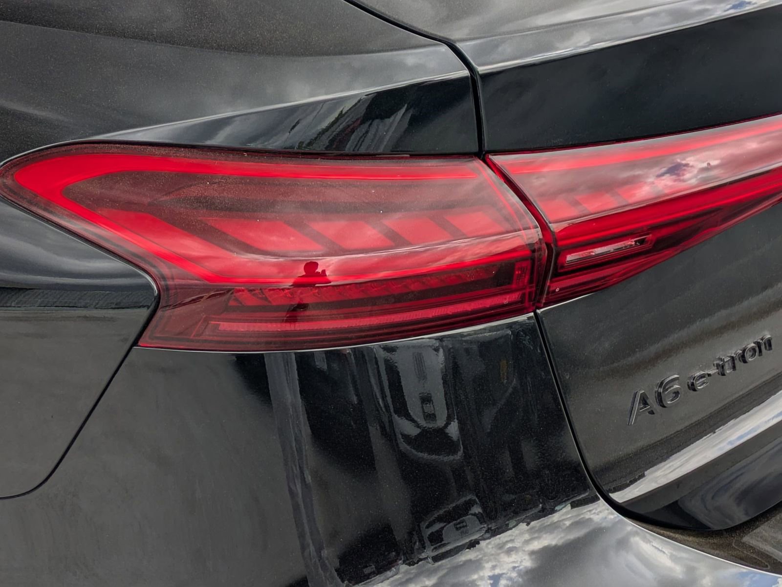 New 2027 Audi A6 e-tron Premium Plus AWD/4WD image 14